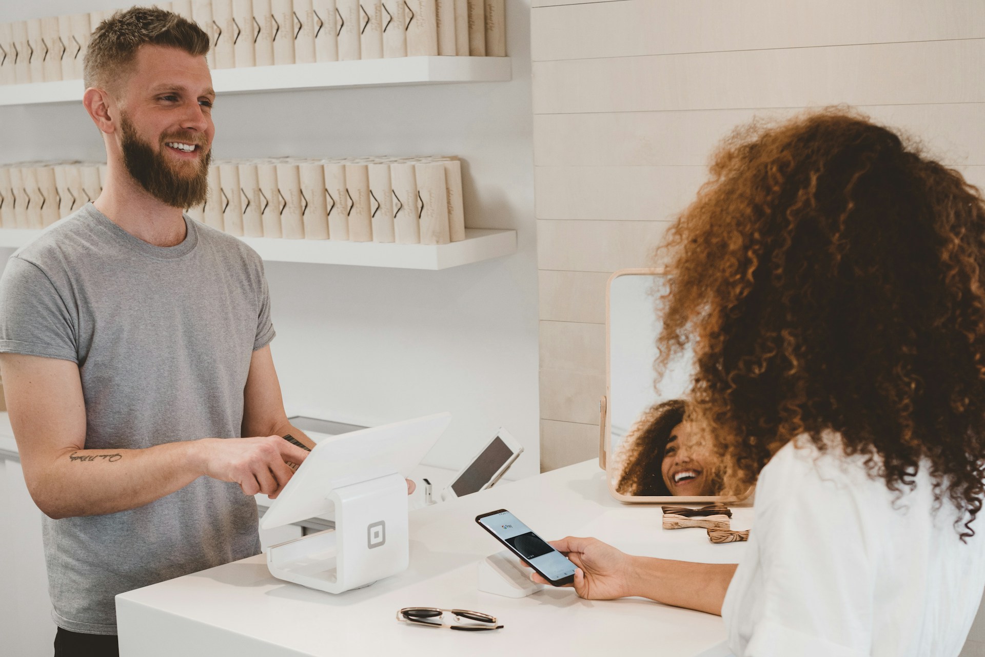 Modern ecommerce and online payment experience