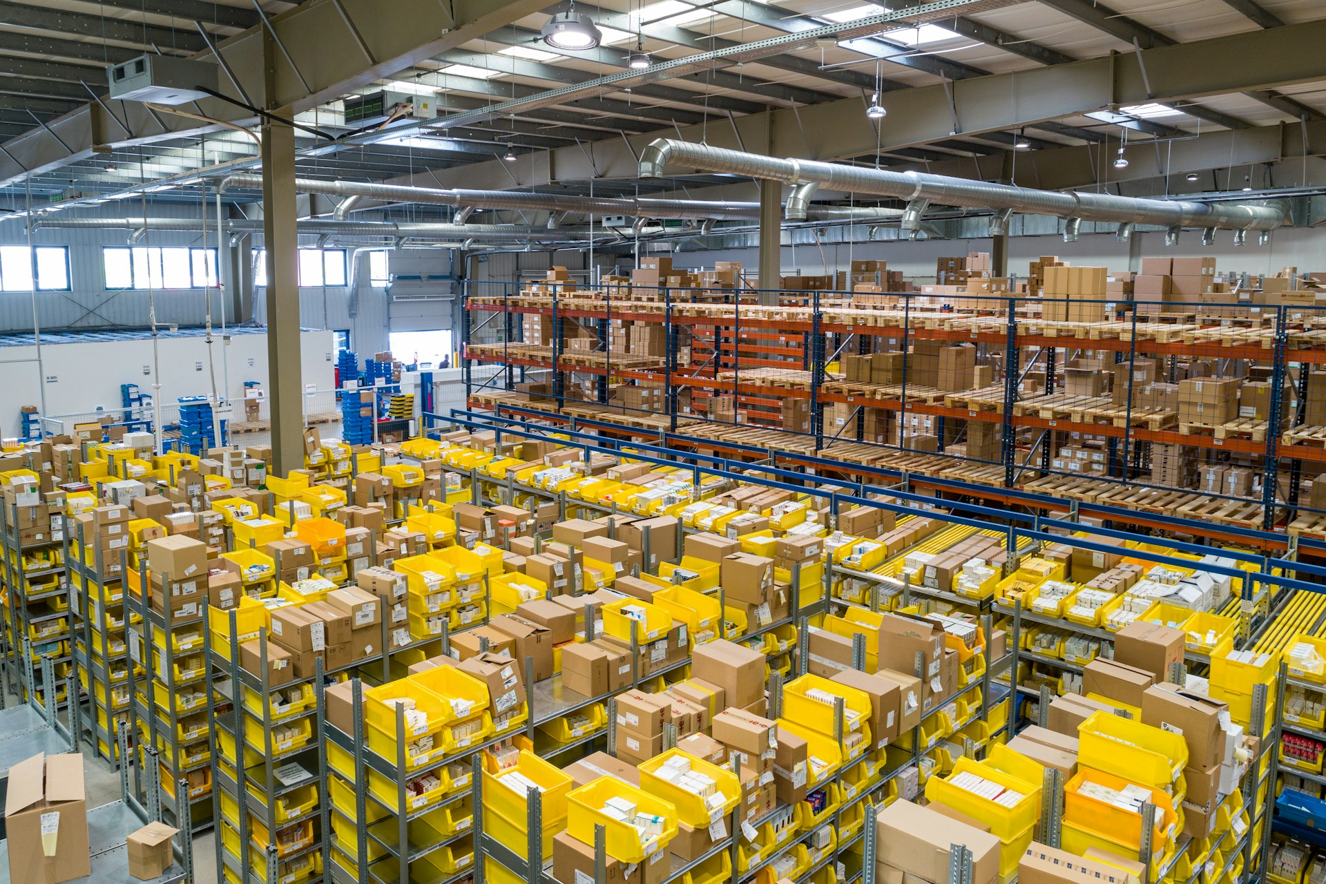 Modern warehouse logistics and inventory operations