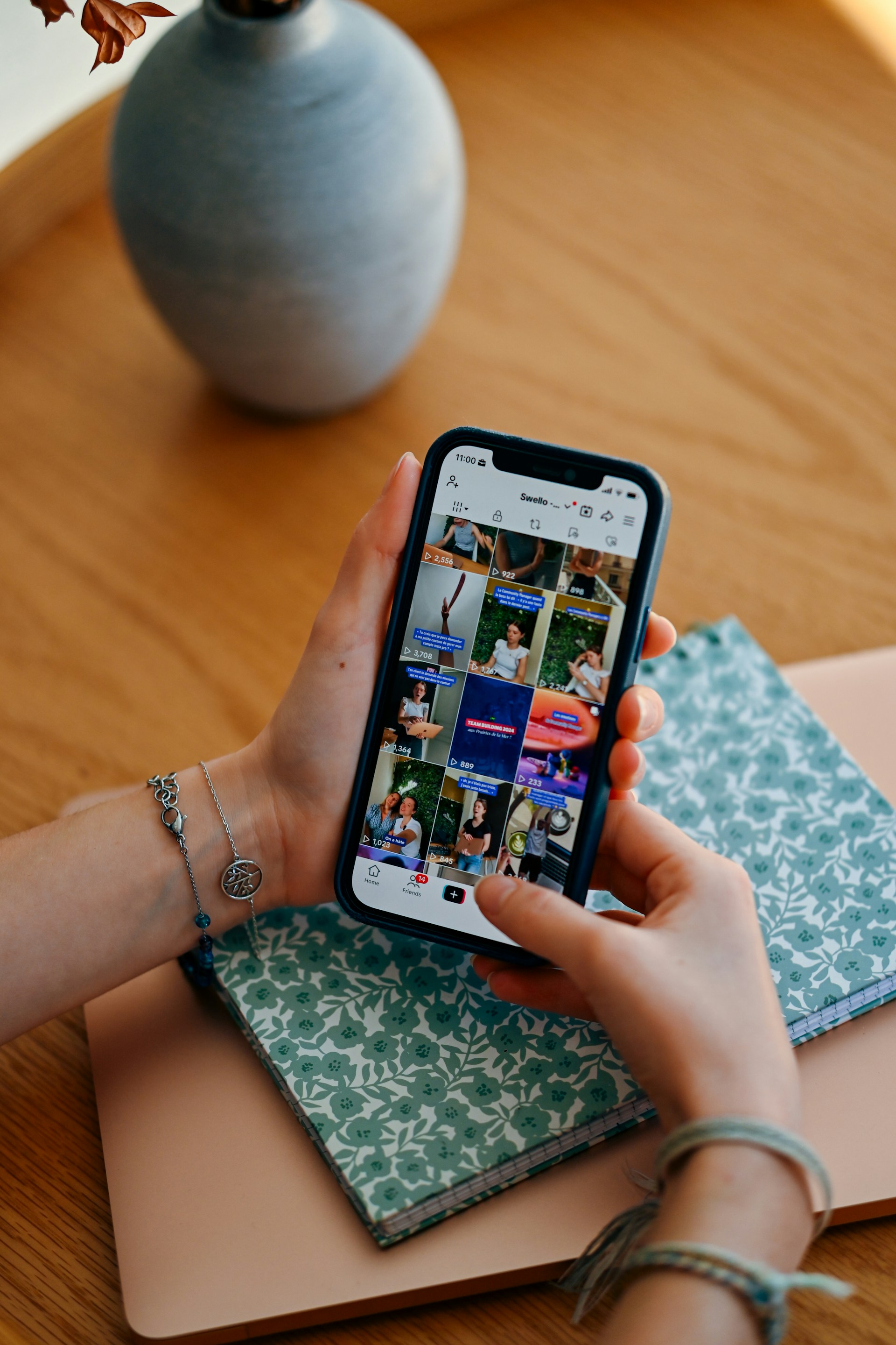 Social media marketing and mobile content campaign