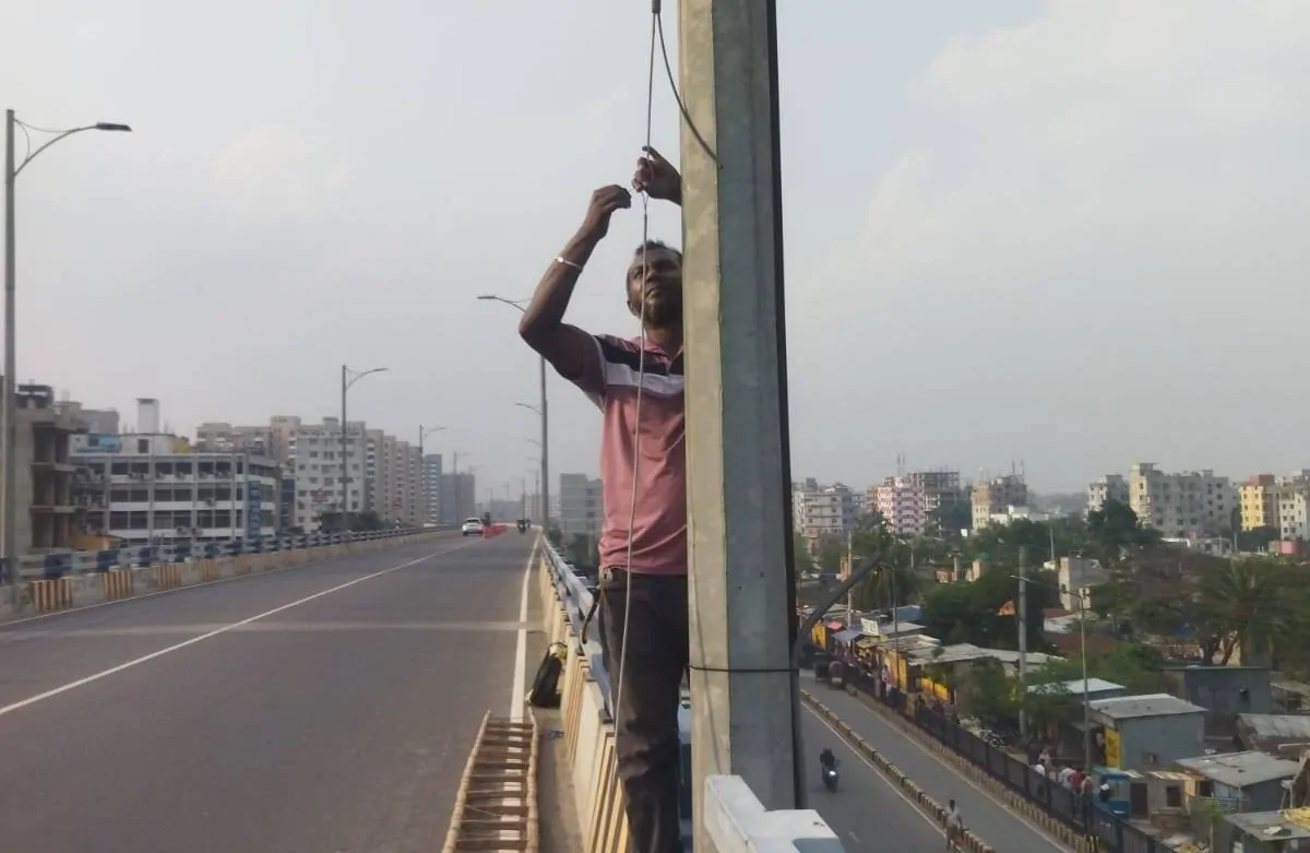 Different types of CCTV cameras with price ranges in Bangladesh including analog, HD, IP, PTZ, and thermal cameras